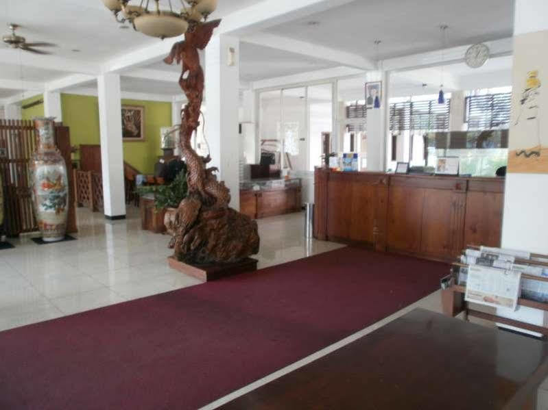 Hotel Pacific סוראבאיה מראה חיצוני תמונה